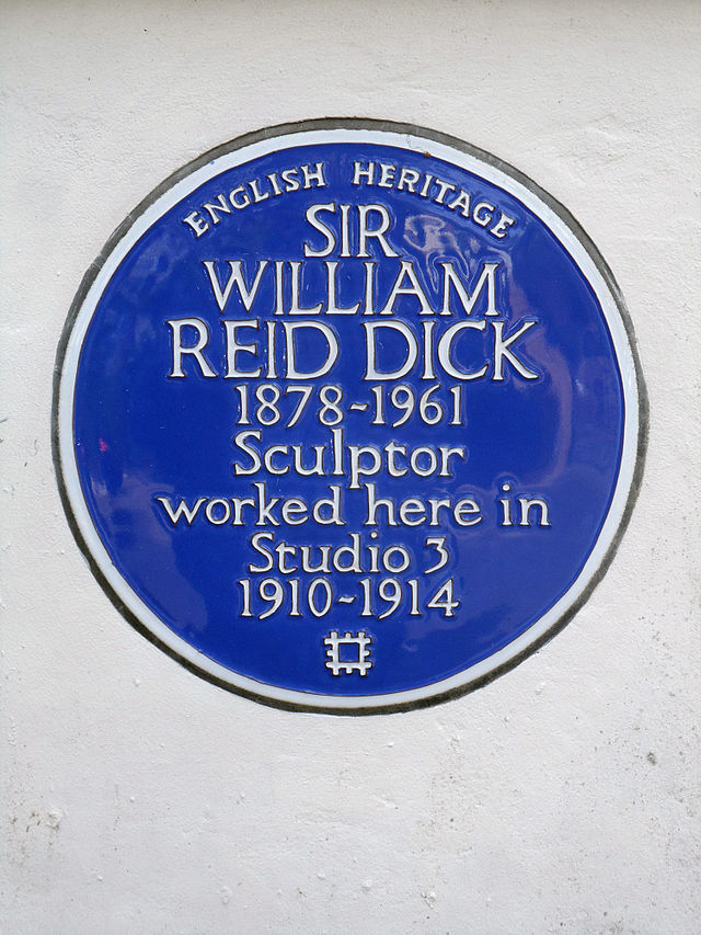 William Reid Dick blue plaque - Sir William Reid Dick 1878-1961 sculptor worked here in studio 3 1910-1914