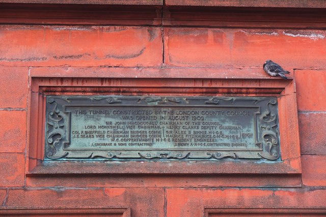 Bronze plaque № 11376 - This Tunnel Constructed by the London County Council was Opened in August 1902