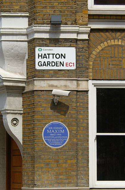 Hiram Maxim blue plaque - Sir Hiram Maxim 1840-1916 inventor and engineer designed and manufactured the Maxim gun in a workshop on these premises