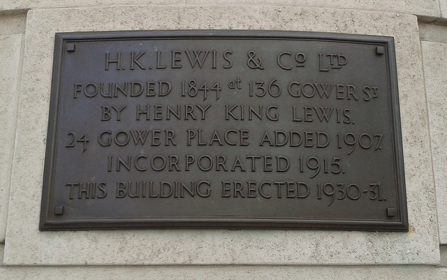 Bronze plaque № 31097 - H K Lewis & Co Ltd. Founded 1844 a4 136 Gower Street by Henry King Lewis. 24 Gower Place added 1907. Incorporated 1915. This building erected 1930-31.  