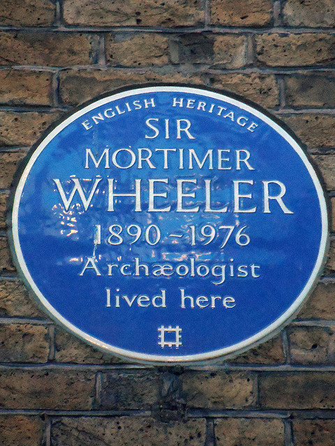 Mortimer Wheeler blue plaque - Sir Mortimer Wheeler 1890-1976 archaeologist lived here