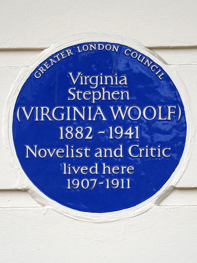 Virginia Woolf blue plaque - Virginia Stephen (Virginia Woolf) 1882-1941 novelist and critic lived here 1907-1911