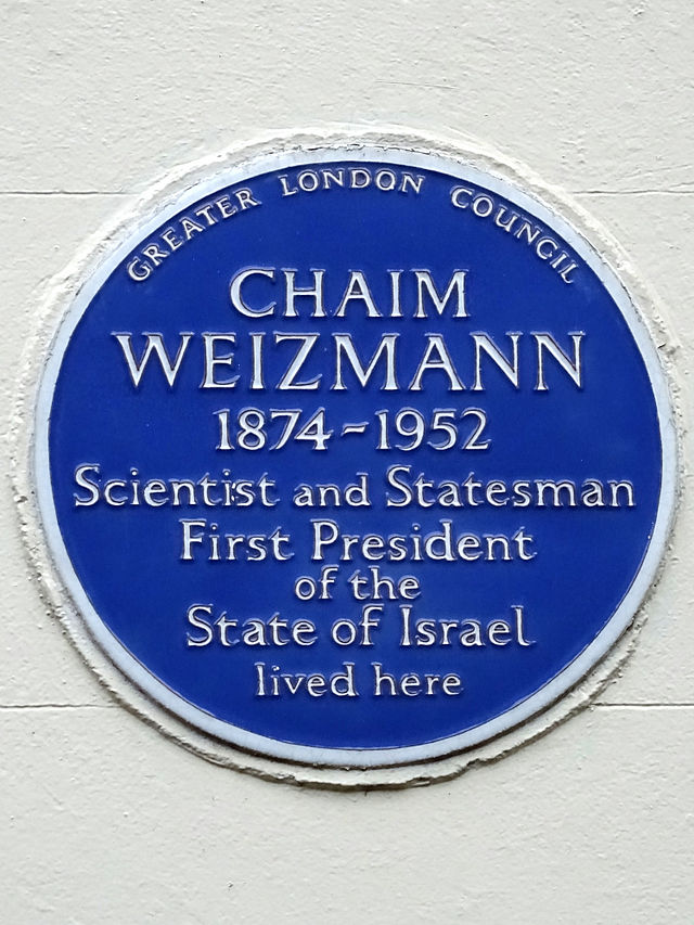 Chaim Weizmann blue plaque - Chaim Weizmann 1874-1952 scientist and statesman, First President of the State of Israel lived here