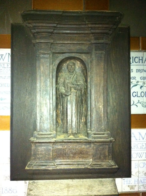 George Frederic Watts plaque - In memorium George Frederic Watts