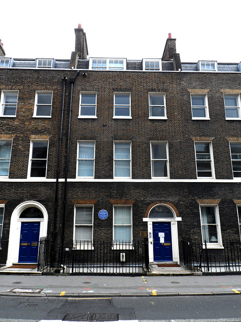 James Robinson blue plaque - James Robinson 1813-1862 pioneer of anaesthesia and dentistry lived and worked here