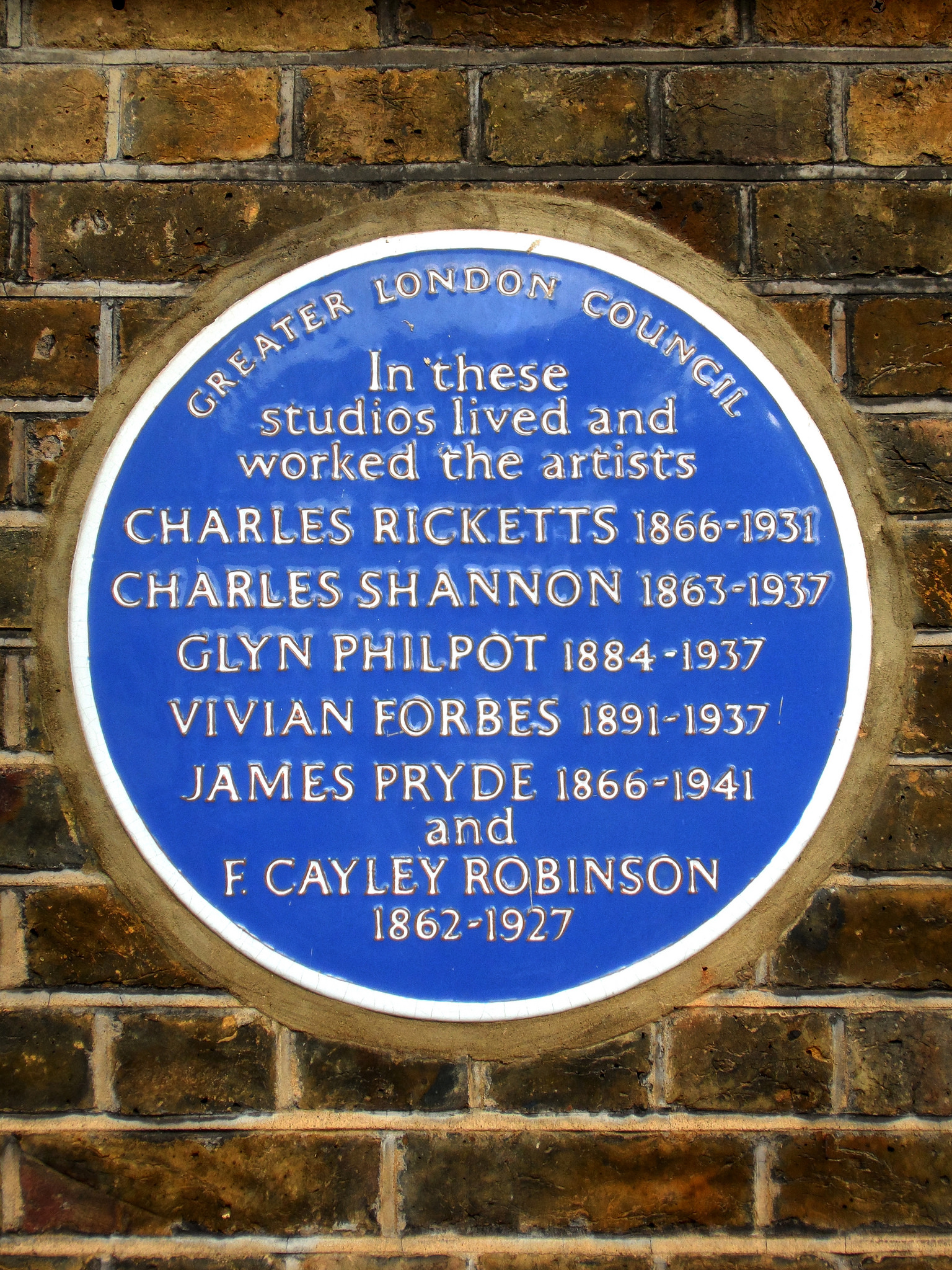 Charles Ricketts, Glyn Philpot, James Pryde, Frederick Cayley Robinson, and 2 other - In these studios lived and worked the artists: Charles Ricketts 1866-1931 Charles Shannon 1863-1937 Glyn Philpot 1863-1937 Vivian Forbes 1891-1937 James Pryde 1866-1941 F. Cayley Robinson 1862-1927