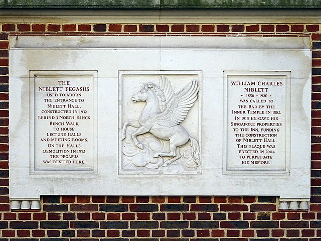 Stone plaque № 42541 - The Niblett Pegasus used to adorn the entrance to Niblett Hall, constructed in 1932 behind 3 North King's Bench Walk to house lecture halls and meeting rooms. On the Hall's demolition in 1992 the Pegasus was resited here. William Charles Niblett, 1856 - 1920, was called to the bar by the Inner Temple in 1882. In 1915 he gave his Singapore properties to the Inn, funding the construction of Niblett Hall. This plaque was erected in 2004 to perpetuate his memory.