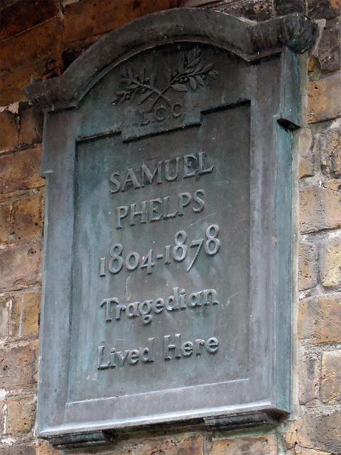 Samuel Phelps black plaque - Samuel Phelps 1804-1878 tragedian lived here