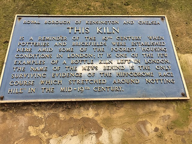 Blue plaque № 44729 - This kiln is a reminder of the 19th century when potteries and brick fields were established here amid some of the poorest housing conditions in London. It is one of the few examples of a bottle kiln left in London