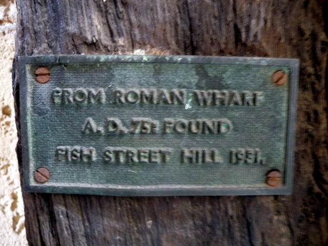 plaque № 44758 - From Roman wharf A.D.75: found Fish Street Hill 1931.