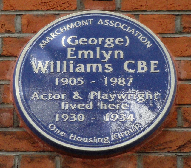George Emlyn Williams blue plaque - (George) Emlyn Williams CBE 1905-1987 Actor and Playwright lived here 1930-1934