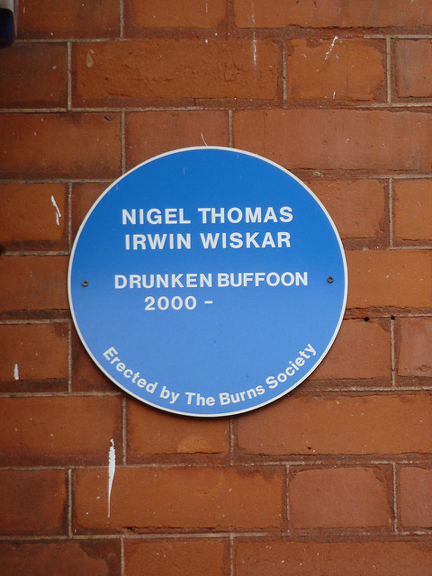Nigel Thomas Irwin Wiskar blue plaque - Nigel Thomas Irwin Wiskar   drunken buffoon   2000-