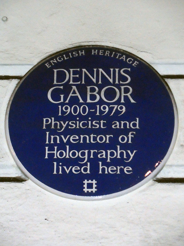 Dennis Gabor blue plaque - Dennis Gabor 1900-1979 physicist and inventor of holography lived here