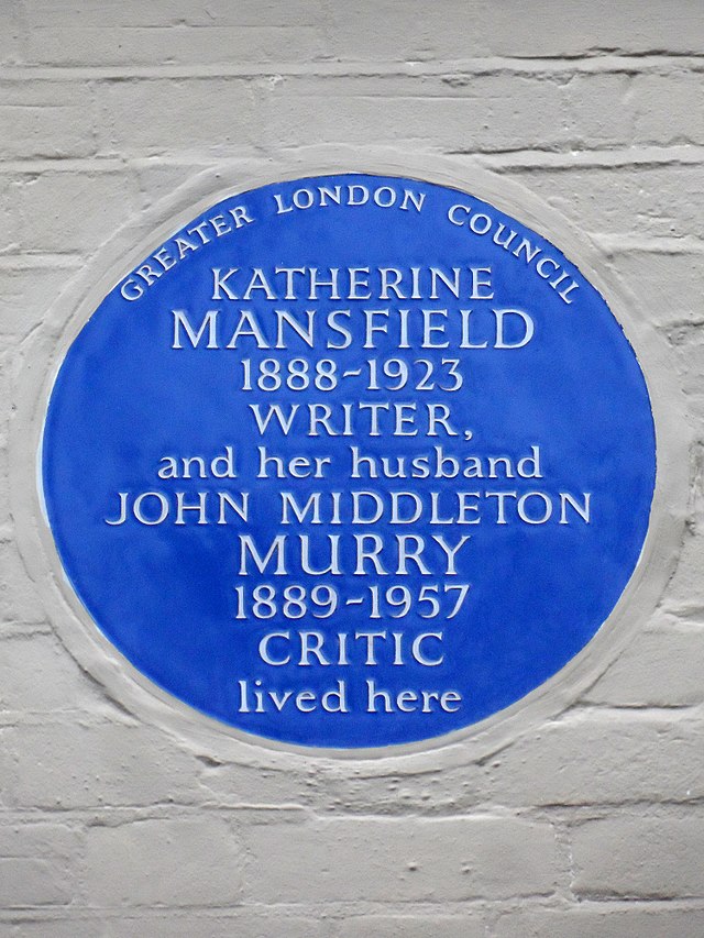 Katherine Mansfield and John Middleton Murry blue plaque - Katherine Mansfield 1888-1923 writer and her husband John Middleton Murry 1889-1957 critic lived here