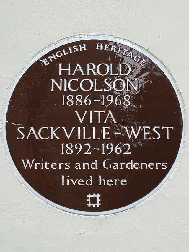 Harold Nicolson and Vita Sackville-West brown plaque - Harold Nicolson 1886-1968 and Vita Sackville-West 1892-1962 writers and gardeners lived here