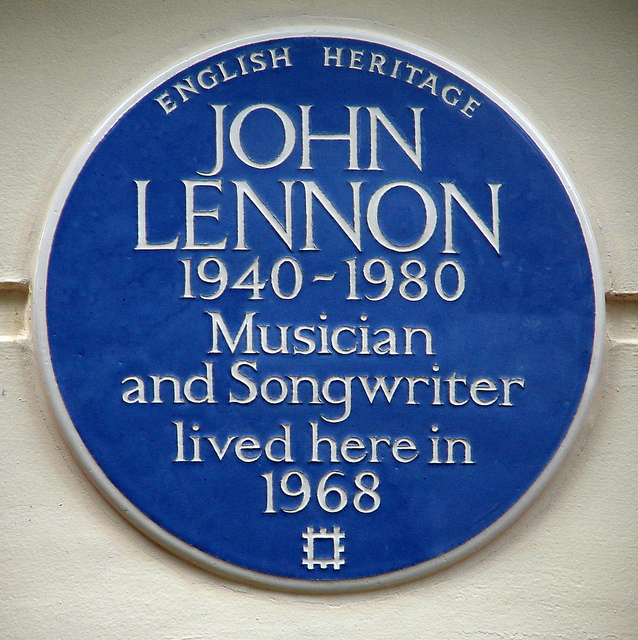 John Lennon blue plaque - John Lennon  1940-1980  musician  and songwriter  lived here in  1968