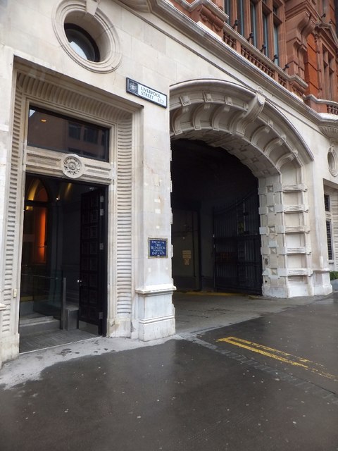 Bethlehem Hospital, London blue plaque - Site of the first Bethlehem Hospital 1247-1676